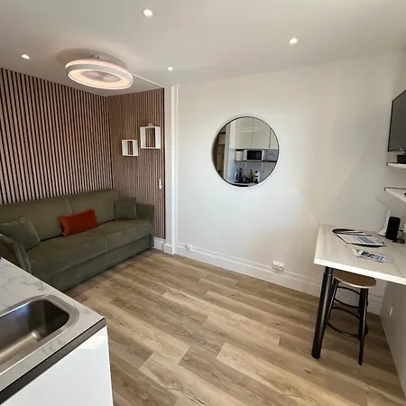 135 Apartament *